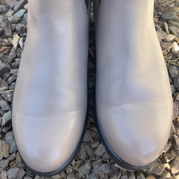 Ecco Women's Ankle Boots in Taupe and Black - Picture 6 of 10